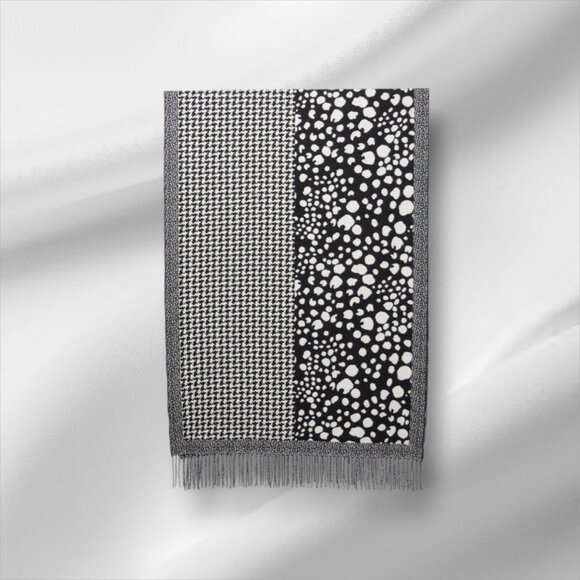Chico's Jacquard Scarf Reversible Black & White Houndstooth & Polka Dot W/Fringe - Picture 2 of 9